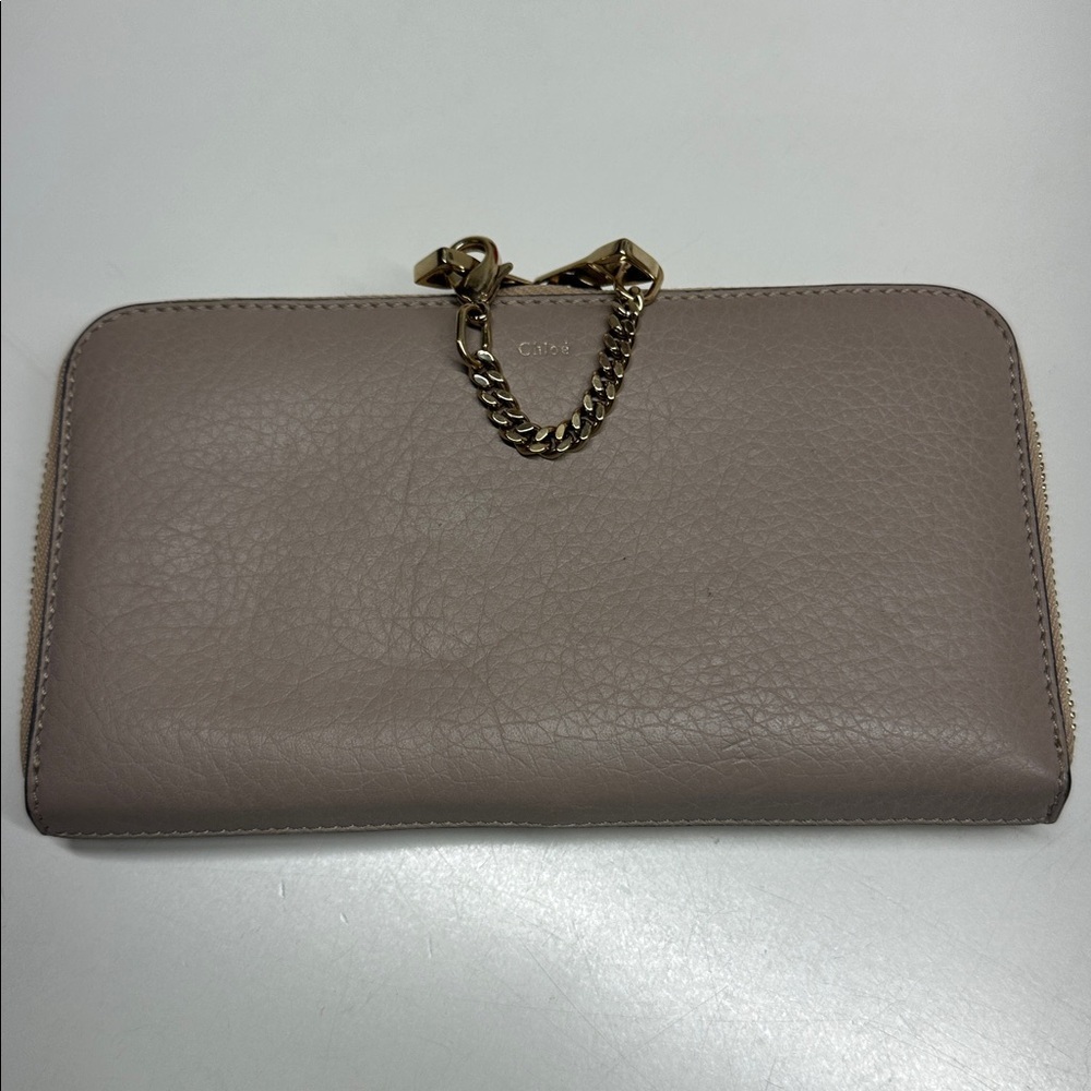 Chloe Bailey Long Wallet Two Tone Zip Around Leather Neutral Tan Ivory Gold - Picture 2 of 14